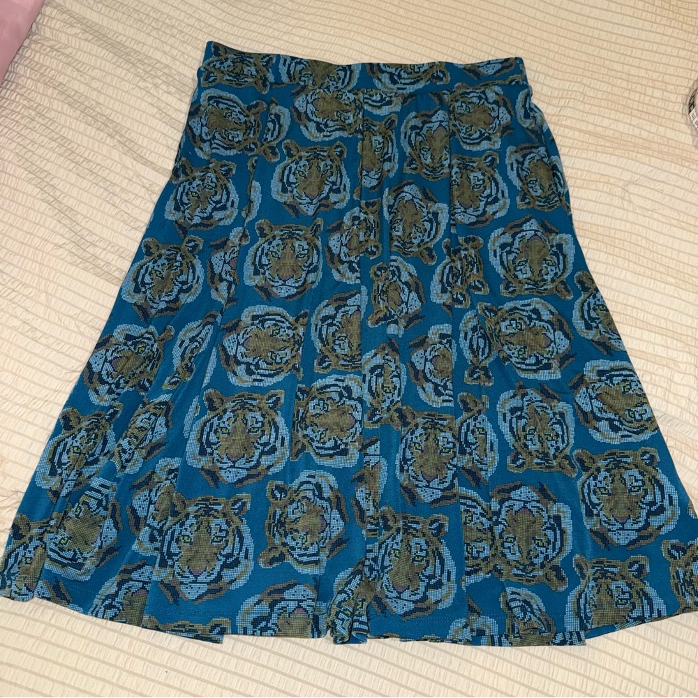 LulaRoe Teal Tiger Swing Skirt medium